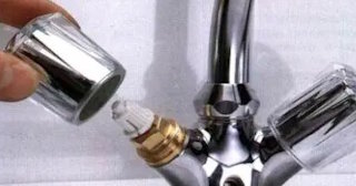 Устранение течи из крана в Пугачеве - быстро, качественно, недорого от 1058 руб.